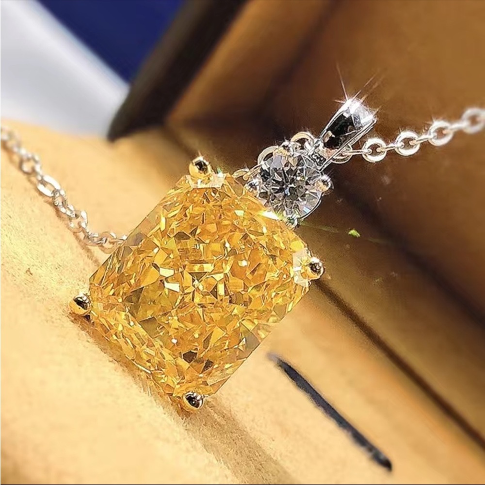 New 925 Silver Birthstone Delicate Citrine Necklace - Picture 6 of 6